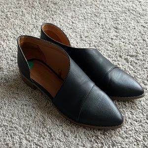 NWT WOMENS BLACK LOAFER SIZE 8
